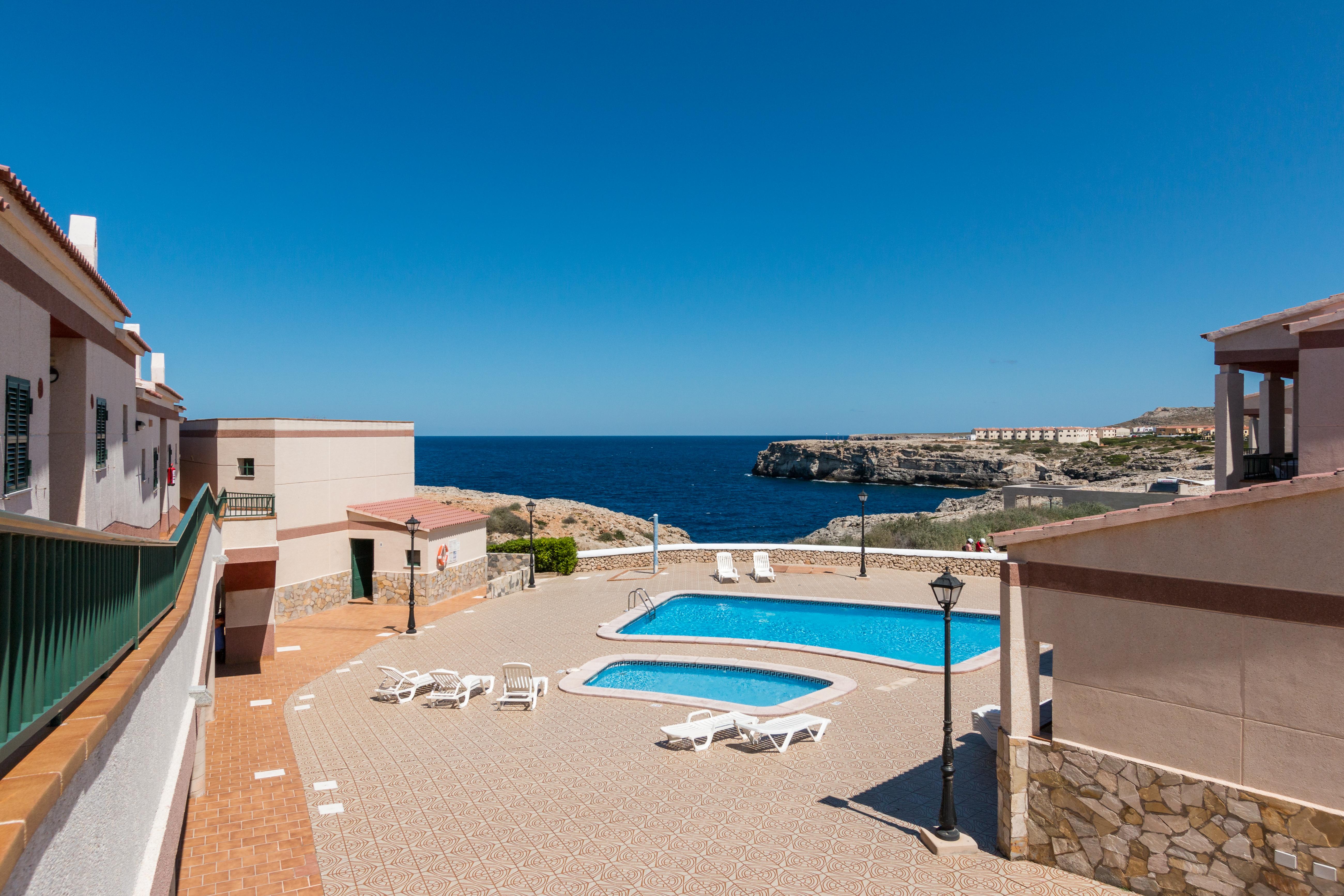 Apartamentos Moon Dreams Cabo De Banos Cala'N Blanes  Exterior photo